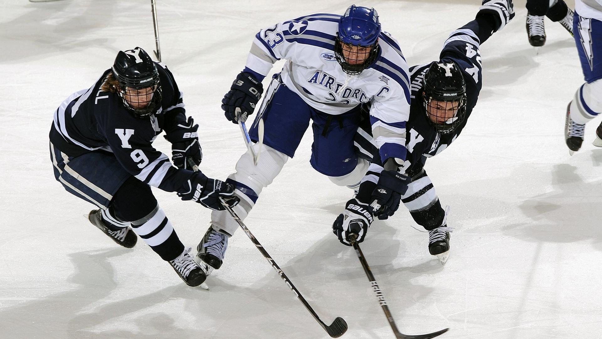 开云综合服务-《PUBGMobile》“星际之战”线上线下同步进行!